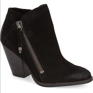 Dolce Vita Highlander ankle booties.